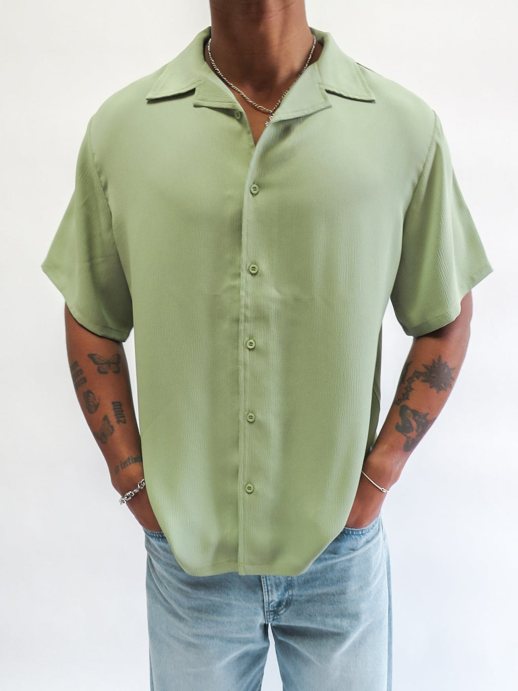 OurWay Ease Shirt in green — men's relaxed fit everyday button-up